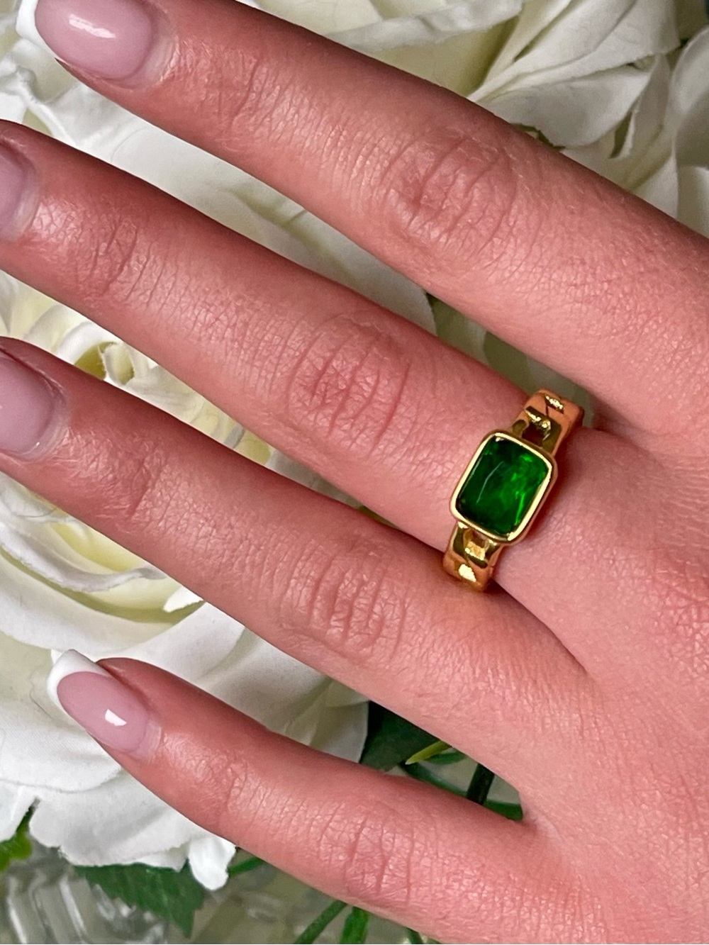 18K Gold Plated Chain Adjustable Ring with Emerald Colored Stone